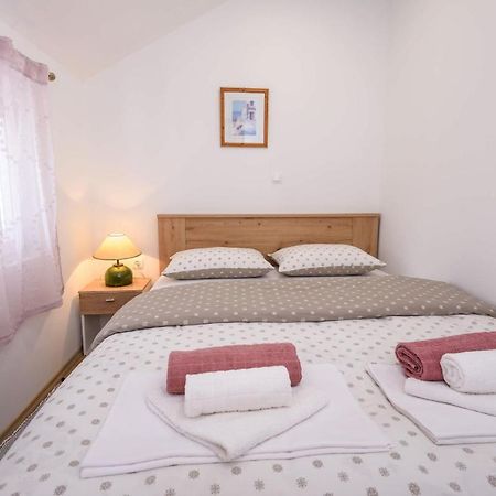 Bonaca Apartamento Rogotin Exterior foto